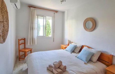 Garden vistas. Hermoso dúplex con patio, solárium y piscina. - Foto 18