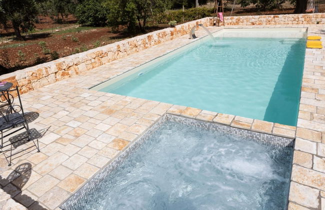Trullo Nonna Netta con Piscina Idromassaggio e Area Giochi - Foto 1