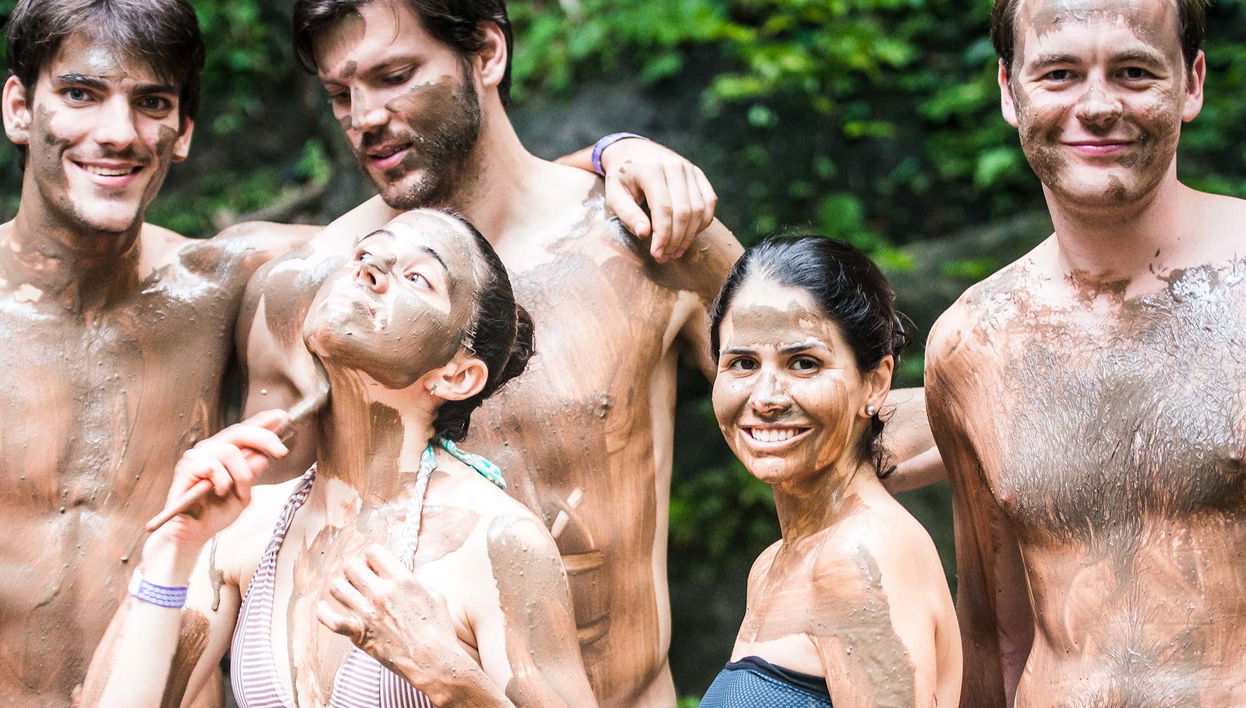 Ingresso das termas do rio Negro