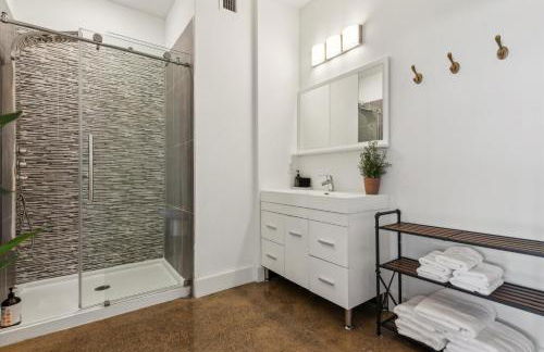 Large Studios, 1BR, Free Parking Gym, Game Room - Foto 25