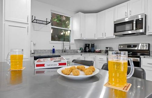 Modern 1BR NuLu Container Ground Level Bourbon - Foto 11