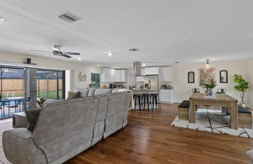 Sunshine State Retreat Luxury Pool Home - Foto 16