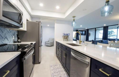 Breathtaking Panoramic Gulf Views on Sanibel - Sundial D401 - Foto 14