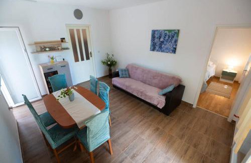 Whole estate just for you, 20m from sandy beach - Photo 36