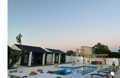 Unique Villa V with pool - Foto 2