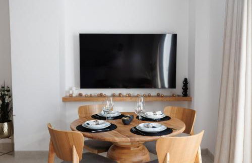 MARBELLA BANUS SUITES - Banus Playas del Duque Seaside Residential - Photo 21