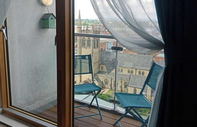 1 Bed Flat - Sleeps 5 - Pets - Garden - Parking - Foto 12