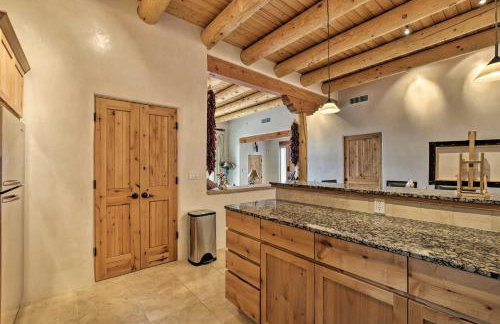 Adobe-Style Home w/ Views < 5 Mi to Santa Fe Plaza - Foto 10