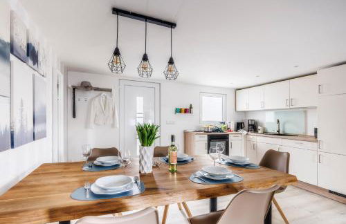 Ferienhaus Waldgeflüster 70 QM I überdachte Terrasse I 2 Schlafzimmer I Strandnah - Photo 7