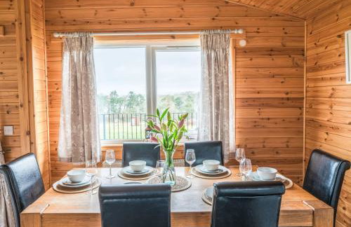 Chalet Loch Leven Lodge 21 by Interhome - Photo 15