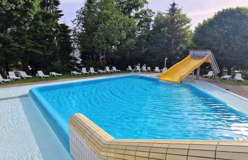 Sauna, Pools mit XXL-Terasse oder Kinderkino - Foto 74