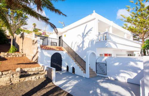 Villa Verode - Private Heated Saltwater Pool - Foto 6