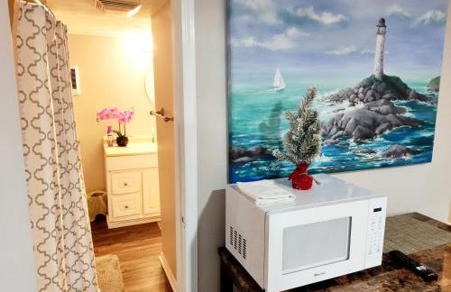 Guest House with Private Entrance- walk to Downtown Noblesville - Foto 9