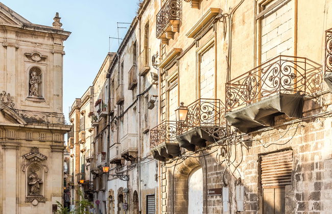 Visita guiada por Tarento - Foto 1