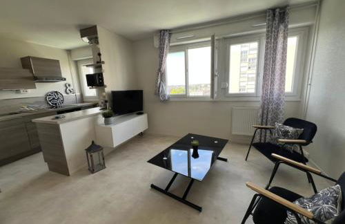 Le repère Tranquille - F2 cosy, proche gare - Foto 17