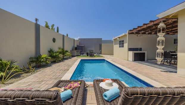 Beautiful 3br4ba Amazing Location w Private Pool - Foto 5, Habitación