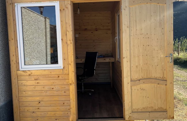 Hidden Garden Resort - Photo 4