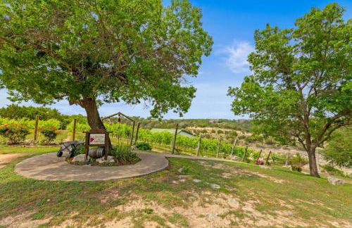 Chardonnay Haus - Unit C - Foto 22