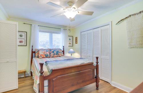 Radford Home with Wraparound Deck! - Foto 17