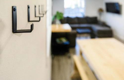 Spacious 2-BR Retreat Near Louisville Attractions - Photo 20