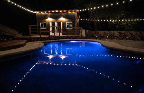 Pool! Quite, Private, remodeled home on the hill - Foto 12