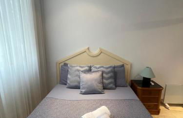 Marbella Beach Front Edificio Mayoral Centro Ciudad y Primera Línea Playa Muy Amplio y Espacioso - Foto 27