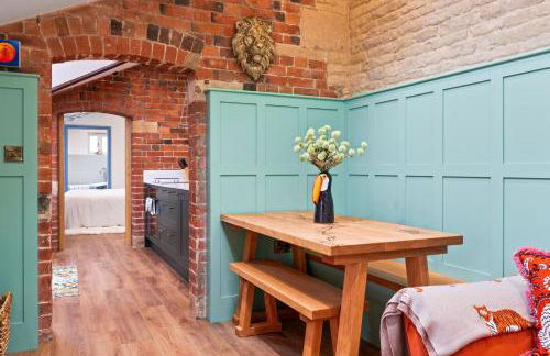 Mushroom Cottage - Photo 3