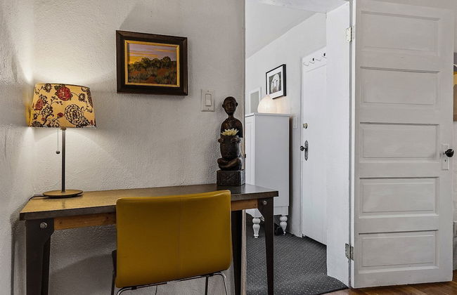 Artist Adobe - Blocks From The Plaza and Rail Yard, Southwestern Charm, Modern Touches - Foto 5