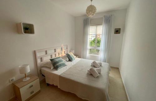Apartamento con piscina muy cerca de la playa - Foto 8