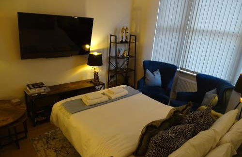 Modern & Stylish Home at the corner of famous Penny Lane in Liverpool - Foto 66