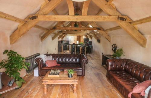 Becket's Barn - Photo 6