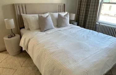 NEW! Historic Townhouse-14 min to WTC - Foto 21