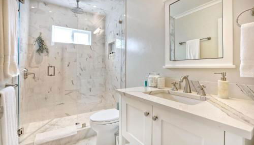 90 Walk Score, Steps to Beach, Dining - Foto 4