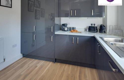 Stevenage Luxury 1Bed Apartment - Sleeps 4-WIFI-Free Parking- By JM Short Lets & Serviced Accommodation - Foto 21