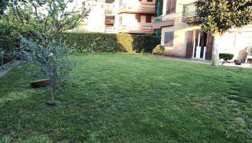 A&A - Marina di San Nicola - Appartamento con Giardino Esclusivo e Parcheggio Interno - Foto 4, Garden, Garden view