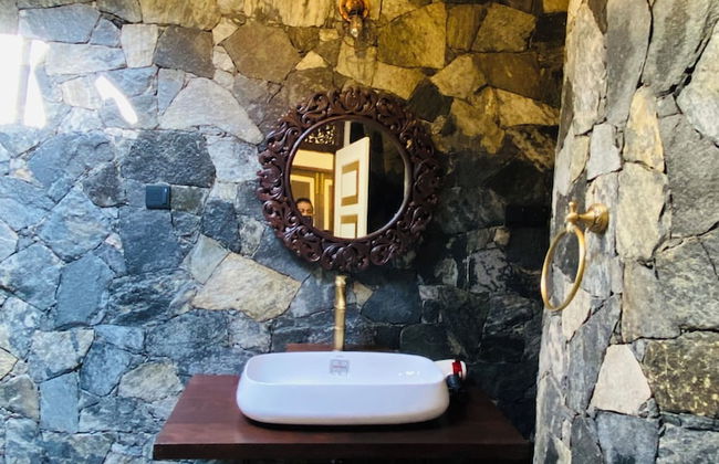 Thaprobana Villa Tangalle Private Villa - Photo 15