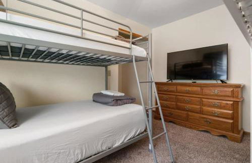 Fife Lake Lodge 2BR with Kitchen & Lake Views - Foto 30