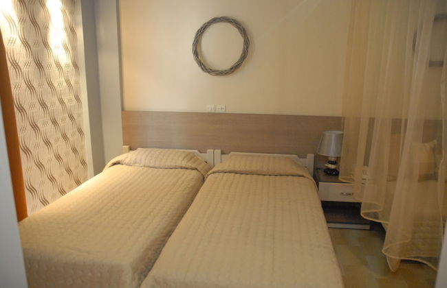 Takis Hotel - Photo 29