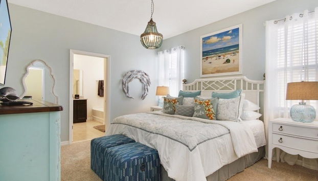 Lake View at Solterra Resort 7 Bedrooms, Sleeps 18 7 Villa - Foto 3, Habitación