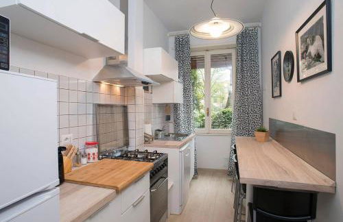 TwelveHolly apartment - Photo 14