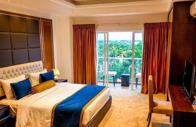 Ocean Breeze Condo - Photo 7