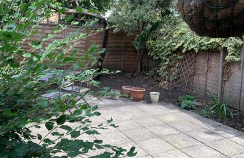 Charming 2 Bedroom Home 3 mins from Arsenal Station - Foto 7
