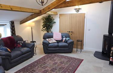 Sleeps 14, Stunning, Dog Friendly, Hot Tub, Rural - Photo 29