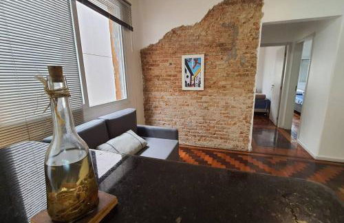 Apartamento com espaço para home Office no Menino Deus ao lado do shopping Praia de Belas - Foto 3