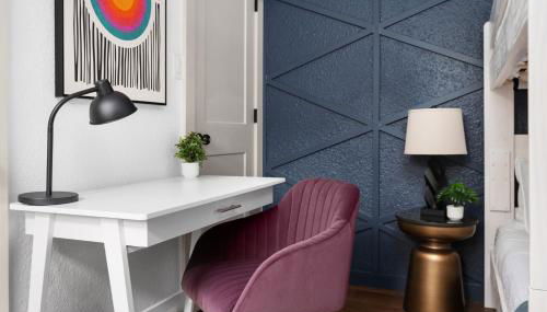 Posh & Serene 2BR w Private Patio - Foto 4