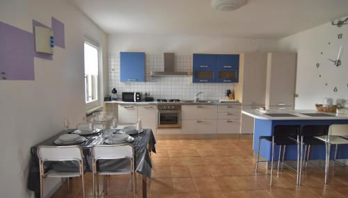 Appartamento Da Romina con parcheggio gratuito - Photo 3