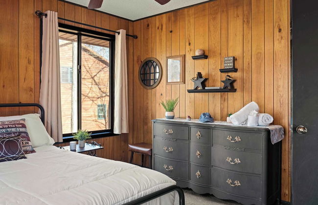 Mountain Magic by Avantstay Firepit + Game Room - Pool Table, Foosball - Foto 30