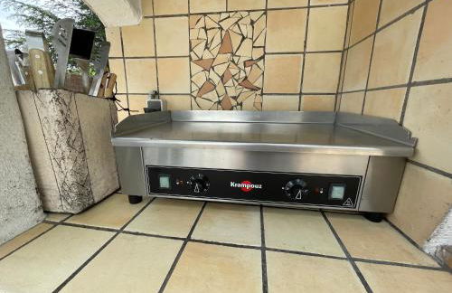 Villa provençale, Golfe Saint Tropez, Climatisée 12 pers, 4 suites, Piscine chauffée, Hammam, Spa, Billard, Pétanque, Wifi professionnel haut débit - Foto 25