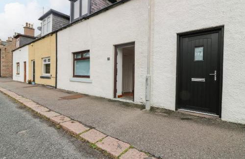 15 Main Street - Photo 2