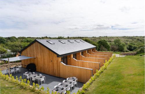 Romano Estate, The Courtyard - Photo 34